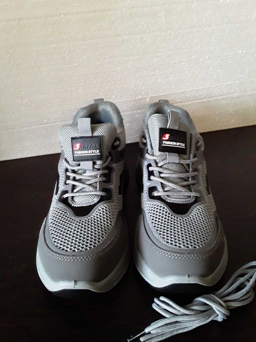 Продам спецобувь