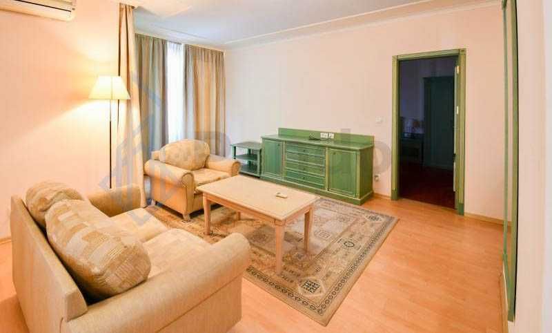 Дава се под наем Двустаен апартамент в София, Лозенец - 90 кв.м за 550 € - Снимка #3