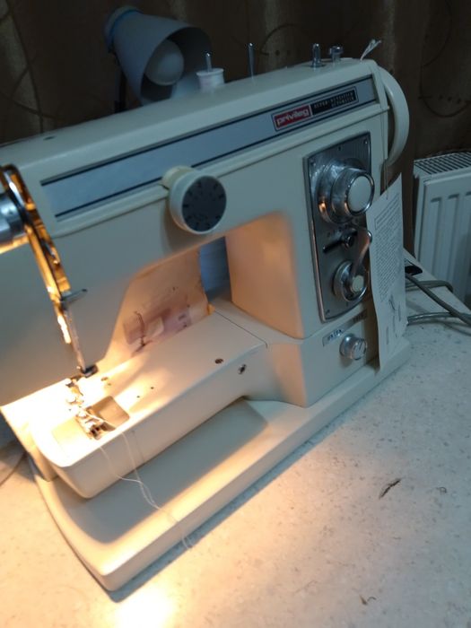 Privileg super automata . mai. multe. modele