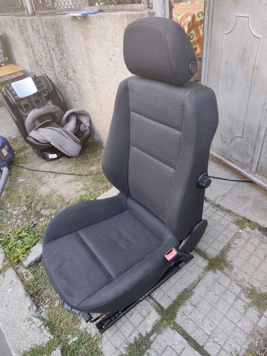 Седалки за Opel Astra H