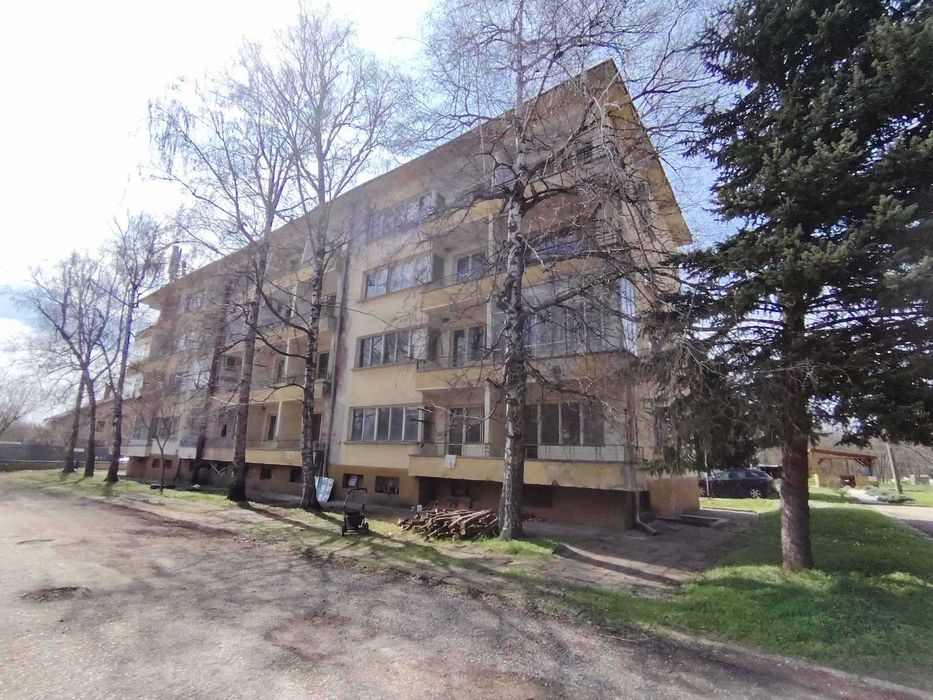 Продава се Тристаен апартамент в с. Каменец, Област Плевен - 60 кв.м за 149 €/кв.м - Снимка #10