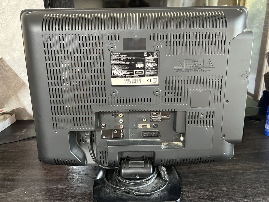 Телевизор Toshiba 22SLDT2