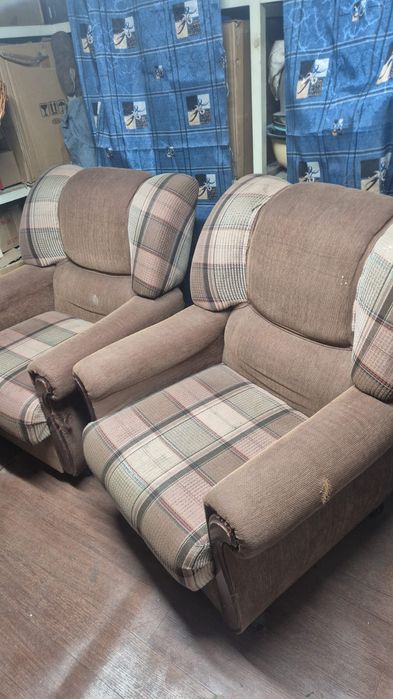 Продам два кресла