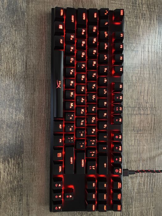Механическая клавиатура HyperX Alloy FPS pro