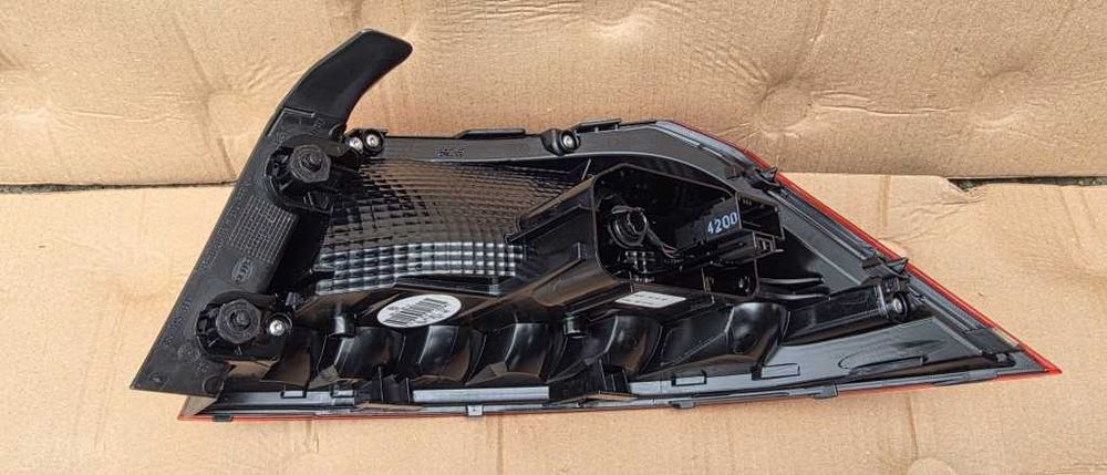 Stop stanga LED Vw Passat B8 berlina 2016 / 2017 2018