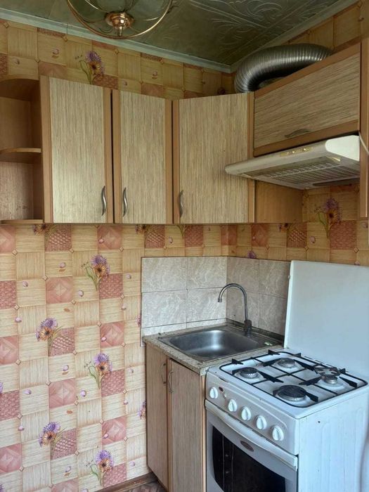 Продам 1 комнатную малосемейку!