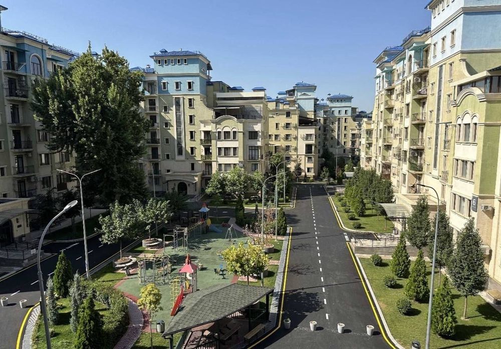 Продаётся 4/5/7 квартира в ЖК Янги Дархан, Новомосковская, ор Старт