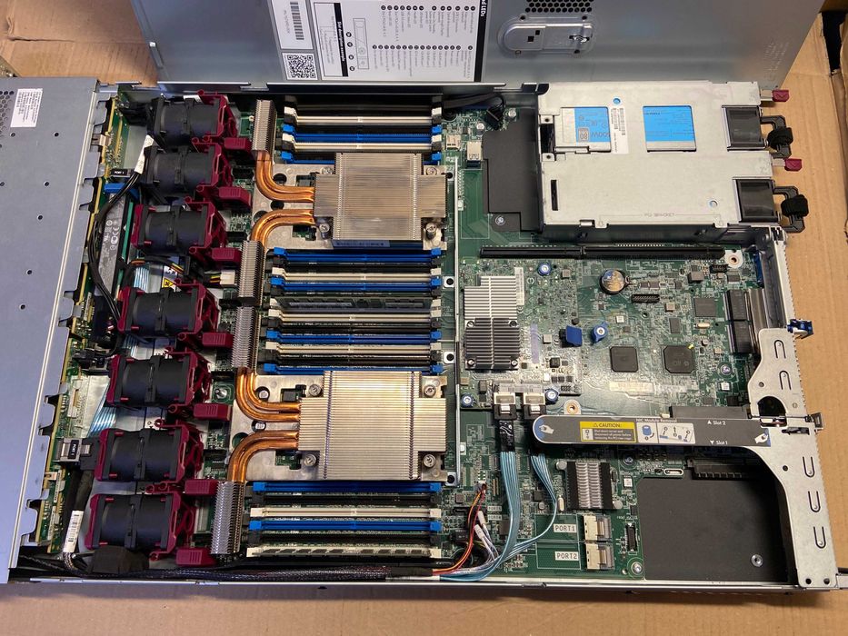 HPE DL360 Gen9 2* Xeon E5-2699 v3, 32GB DDR4, 10*SFF сървър G9