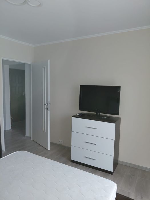 Dau in chirie apartament 2 camere Iosia