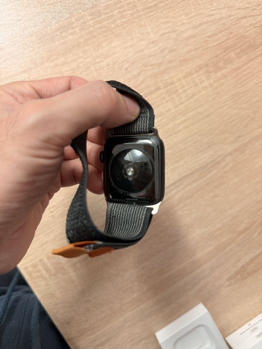 Apple watch se gen 1 44mm