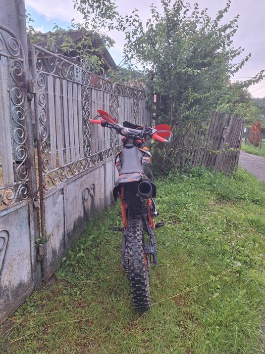 Vand kxd 150cc in stare extrem de buna