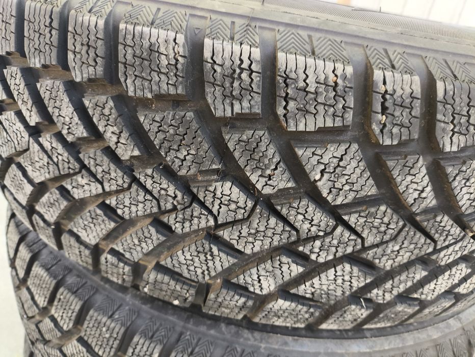 Mazzini 215/65/R16 Зимние шины