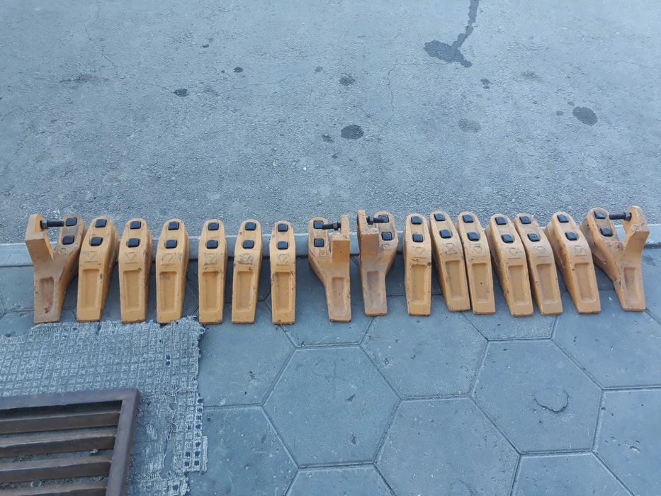 коронки пальцы втулки катки