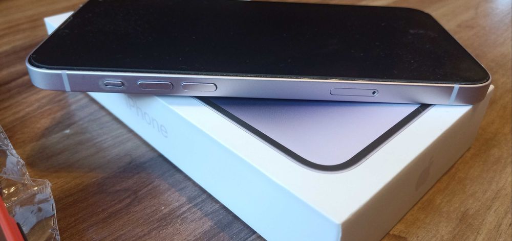 Смартфон Apple iPhone 14 Plus, 128GB, 6GB RAM, 5G, Purple като НОВ