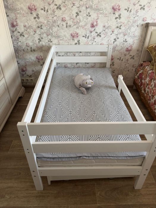 Детская мебель. Кровать. 90*180.