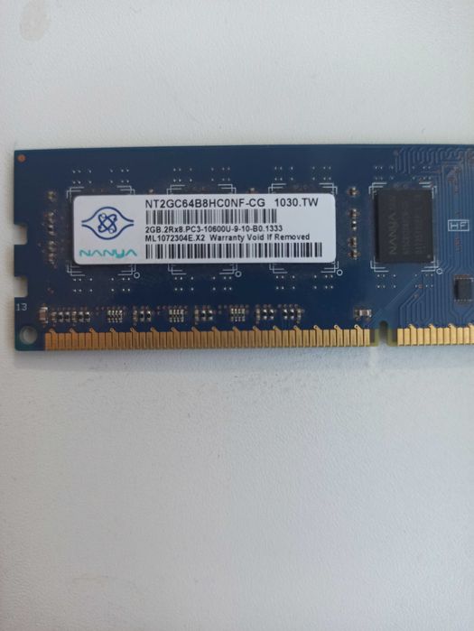 Memorii RAM Nanya 6GB (3 X 2 GB)