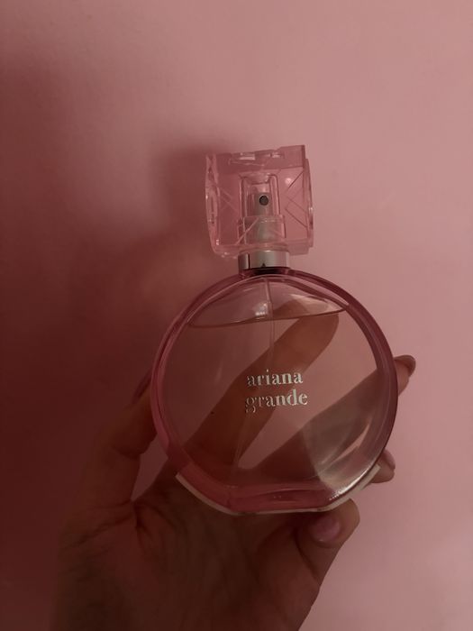 Парфюм Ariana Grande Thank u, next