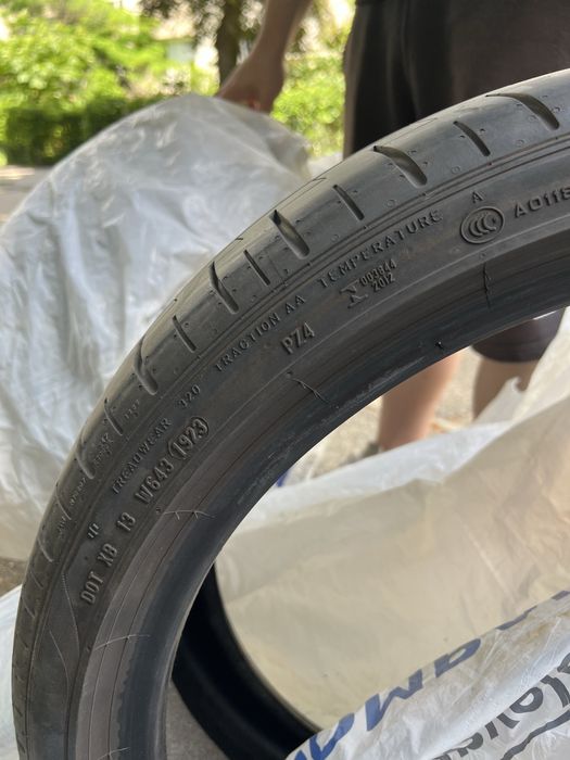 Anvelope Pirelli P Zero (vara)