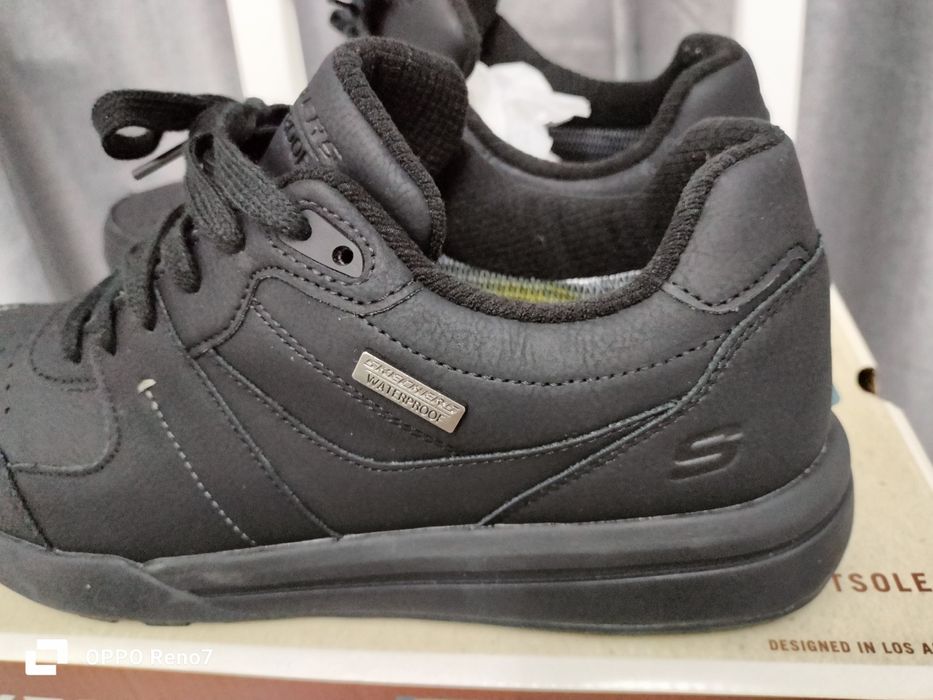 Кроссовки Skechers Waterproof