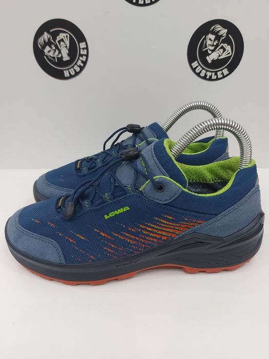 Туристически обувки LOWA. Номер 36