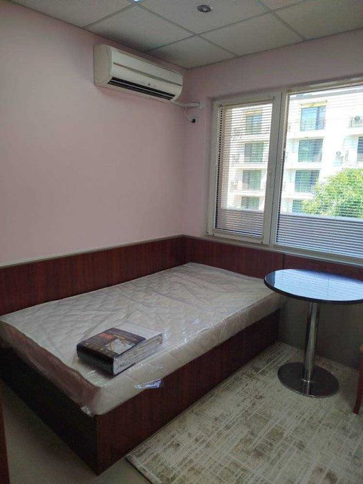 Дава се под наем Едностаен апартамент в Пловдив, Кършияка - 35 кв.м за 204 € - Снимка #1