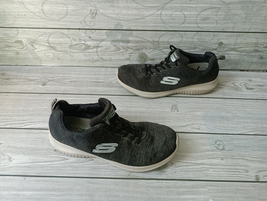 Skechers N 39 маратонки