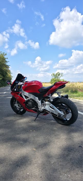 Aprilia RSV4 APRC