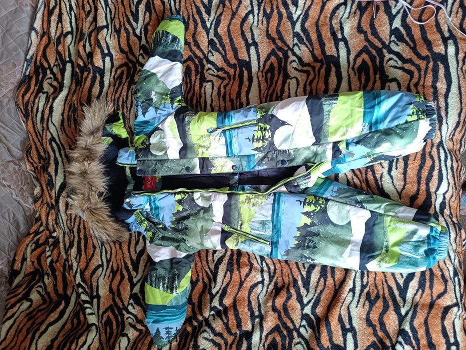 Детский зимний комбинезон