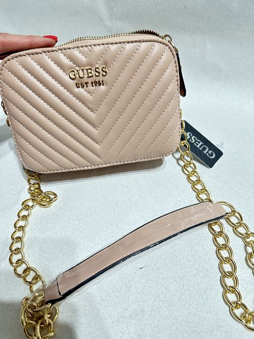 Сумочка guess