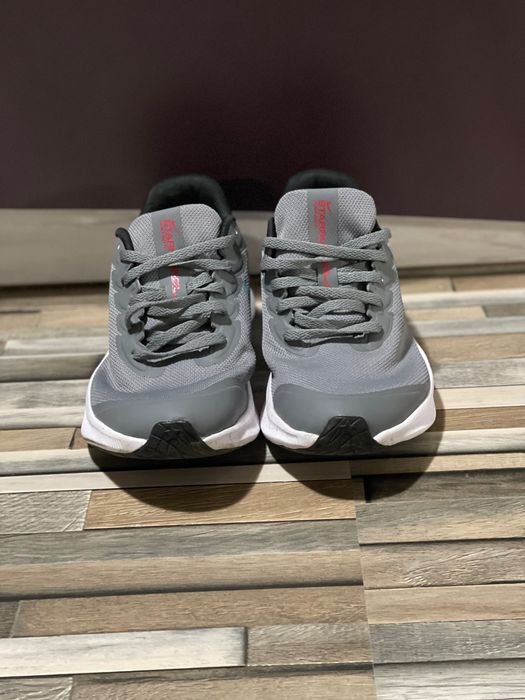 Спортни обувки Nike - КАТО НОВИ!