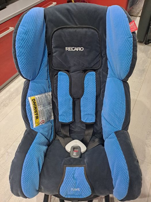 Детски стол за кола RECARO/ регулируем