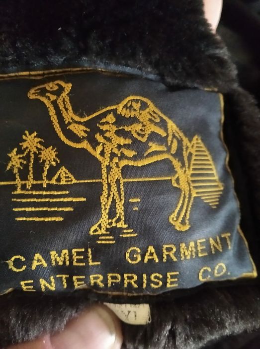 Продаю дубленку женскую