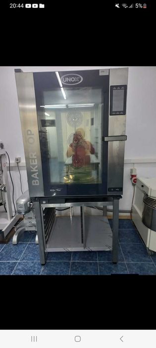 Vând utilaje profesionale de calitate, de inox  pentru patiserie-cofetărie