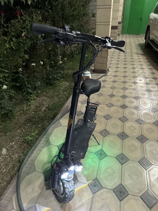 Электронный самокат