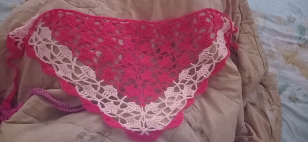 косынки вязанки, разных цветов