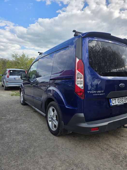 Ford transit conect! Doar cei interesati!