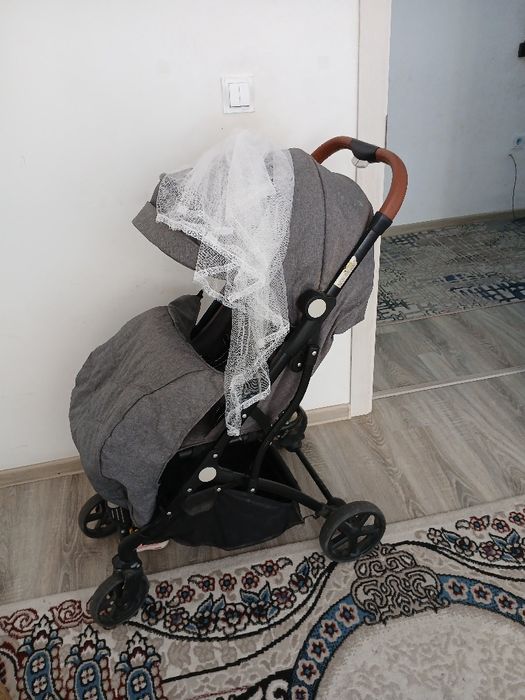 Kalyaska ishlab chiqarish Italiyaniki. Yozgi qishki yopinchiqlari bila