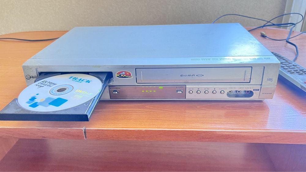 Продам DVD, SD плеер