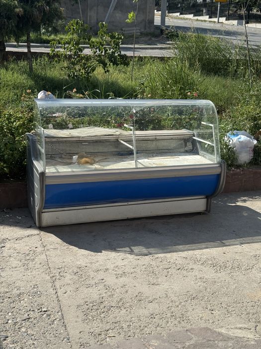 Витрины холодильник