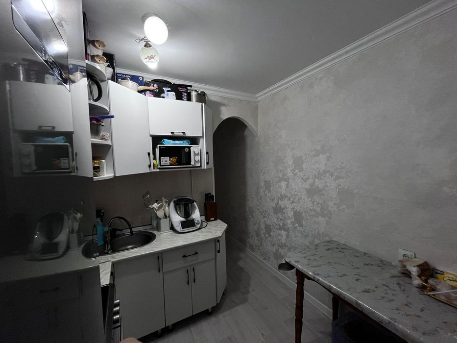 Срочно продам двухкомнатную