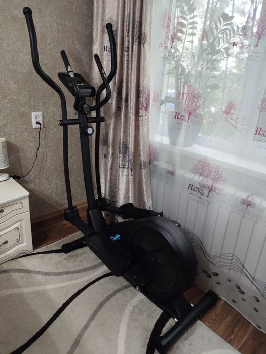 Тренажёр эллиптический