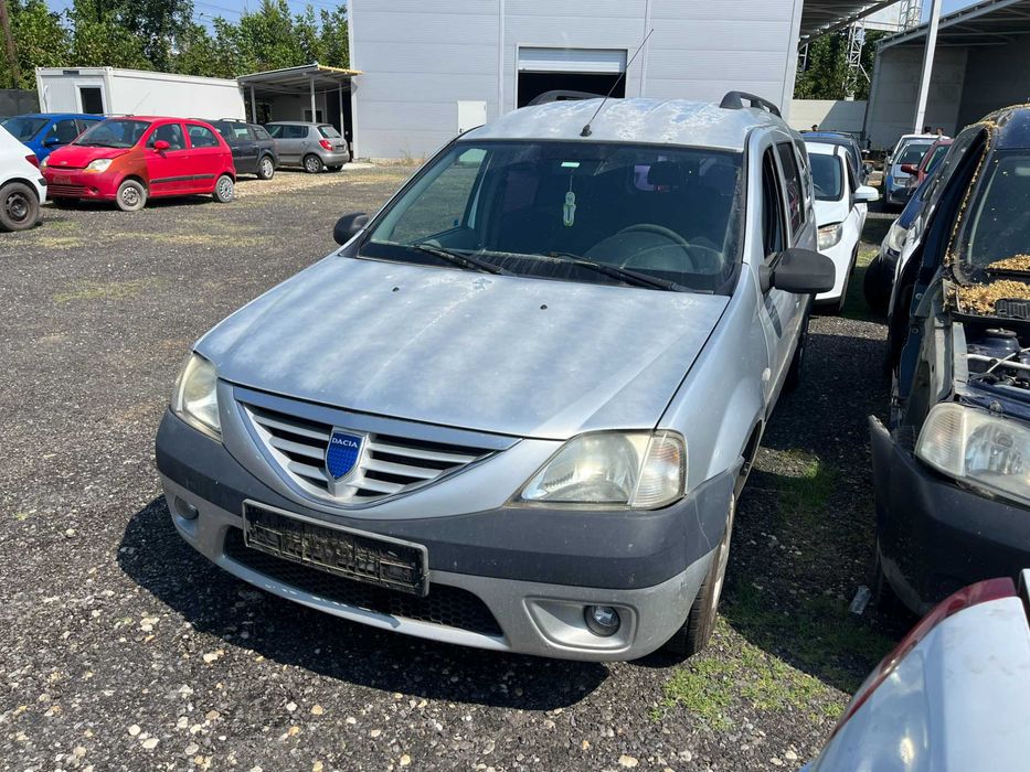 Dezmembrez Dacia Logan MCV gri argintiu TED69 1,5 DCI Euro 4 180.000km an 2008