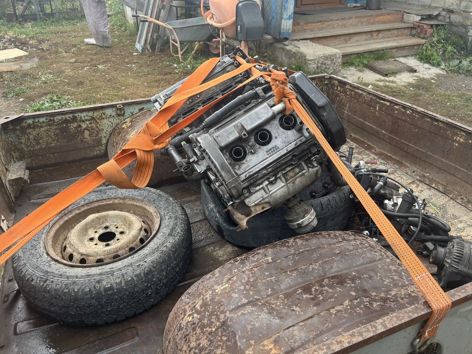 Продам двигатель на Ауди А6 2,4 литра.