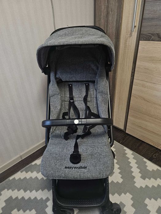 Продается коляска Easywalker Miley