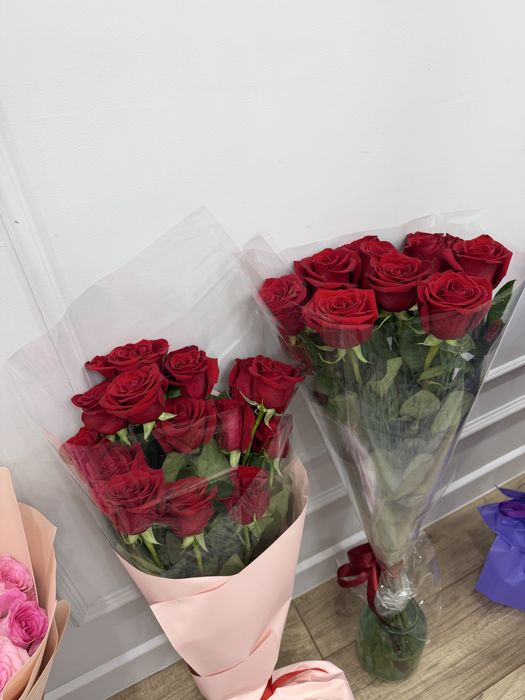 Цветы свежие букеты, розы