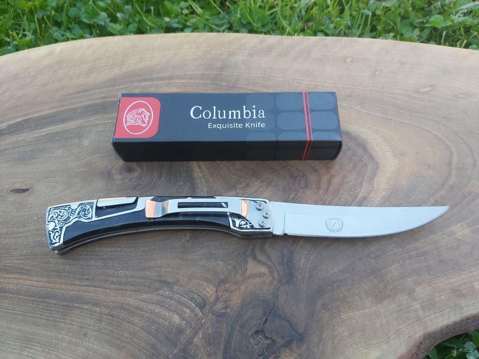 Сгъваем джобен нож Columbia с гравирана дръжка В3165
