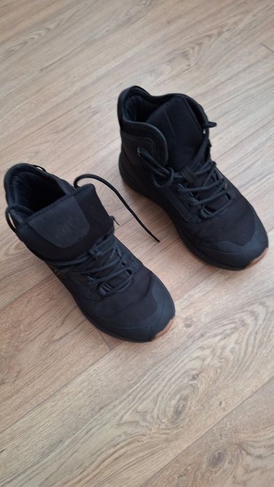 Ghete  baieti  iarna