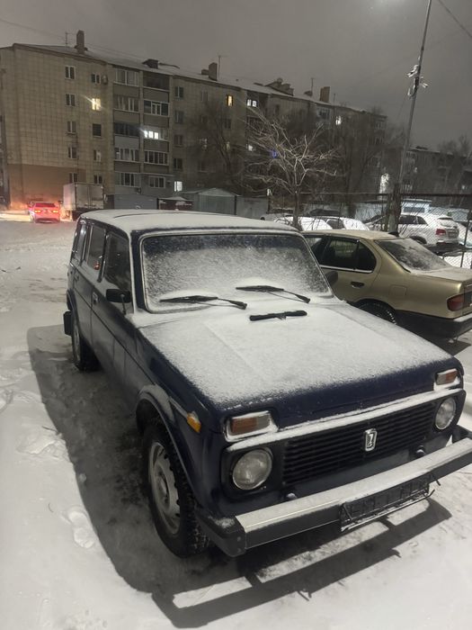 ВАЗ 21310 нива 1999год