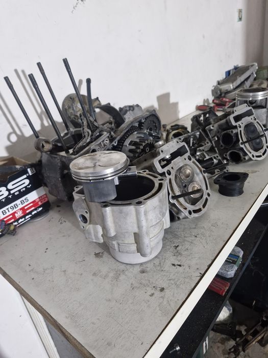 dezmembrez husquvarna te 610 yamaha dt124 piaggio