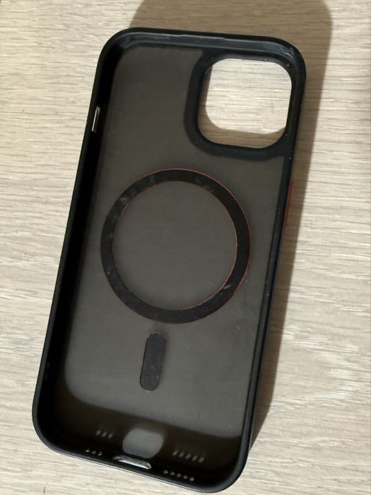 Кейс за Iphone 15